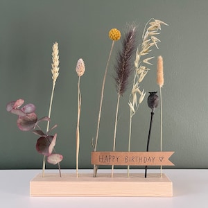 Dried flower stand, dried flower bouquet, spruce, 20 cm
