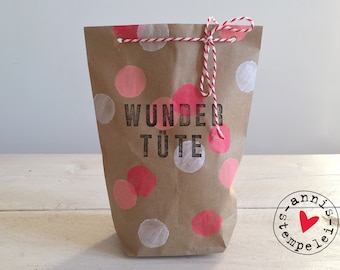 5 gift bags to fill yourself, pink dots