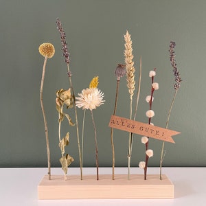 Dried flower stand, dried flower bouquet, spruce, 20 cm