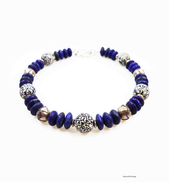 Lapis lazuli necklace with Jatim balls and origami Karen Hill tribe sandwiches (silver 925)