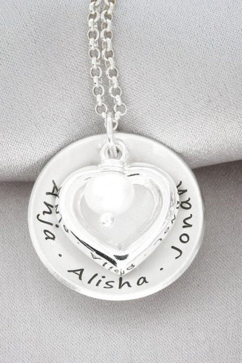 Schmuck Gravur, Namenskette, Familienkette Herz Perle personalisiert Bild 2