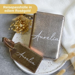 2tlg. Set Reisepasshülle + Kofferanhänger mit Namen | Namensanhänger und Reisepass Hülle personalisiert | Geschenk | Schwungschrift Roségold