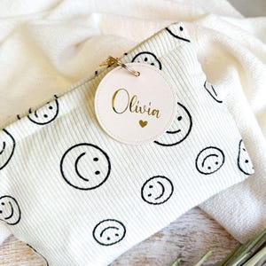 Geschenkset Smile | Kosmetiktasche und Schlüsselanhänger | Geschenk zum Geburtstag Freundin, Schwester, Mama, Kollegin | Geburtstagsgeschenk