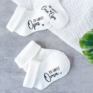 Baby-Socken Geschenk für Oma & Opa | Schwangerschaftsverkündung | Großeltern
