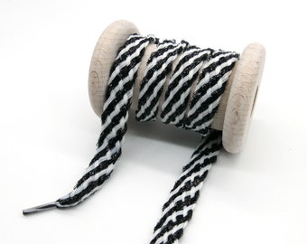 Flat cord, Hoddieband, width 1 cm, length approx. 1.50 metres, striped black and white (Lurex black)