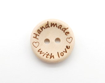 Boutons en bois 20 mm "Handmade with Love" comme étiquette