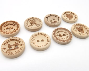 8 wooden buttons 20 mm "Handmade with Love" as a label, different motifs