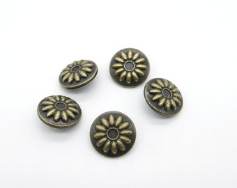 Pack de 5, boutons pression métal fleur, laiton antique, couleur laiton ancien