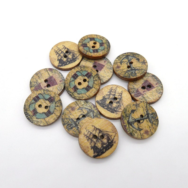 10 wooden buttons maritime image 1