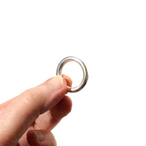 Ring round silver, strong width, Pur image 3