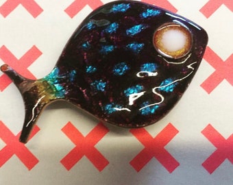 Beautiful enamel fish brooch, fish pin iridescent wonderful