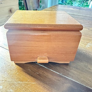 Small wooden box midcentury cute jewelry box