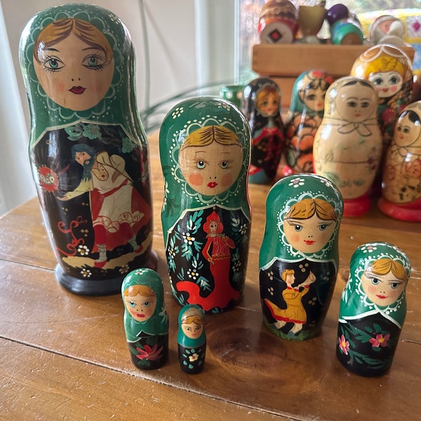 Vintage Babushka Matrioschka Folklore green woman 18 cm high 6pcs