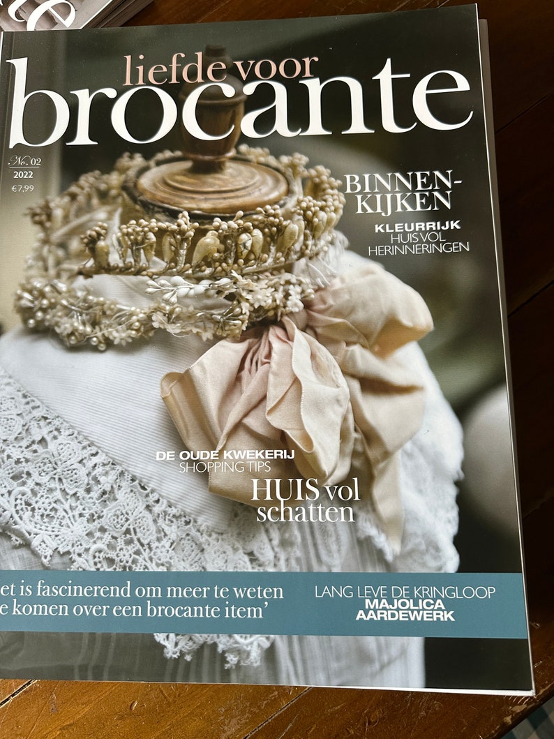 Liefde voor Brocante 2/2022 well preserved magazine image 1