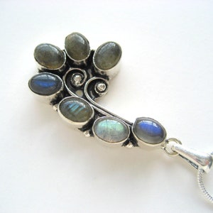 Labradorite on Snake Chain image 4