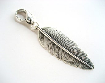 Feather / Carabiner