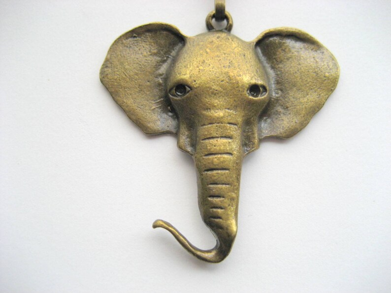 Elephant / Carabiner image 2