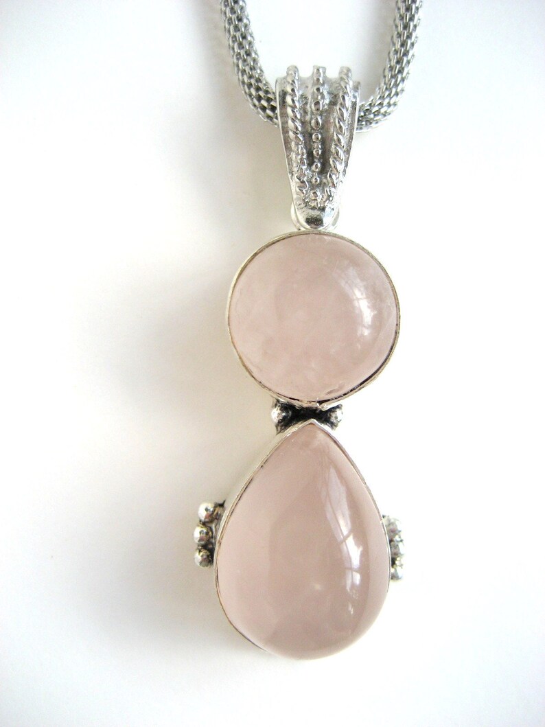 Rose quartz on snake chain image 4