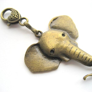 Elephant / Carabiner image 1