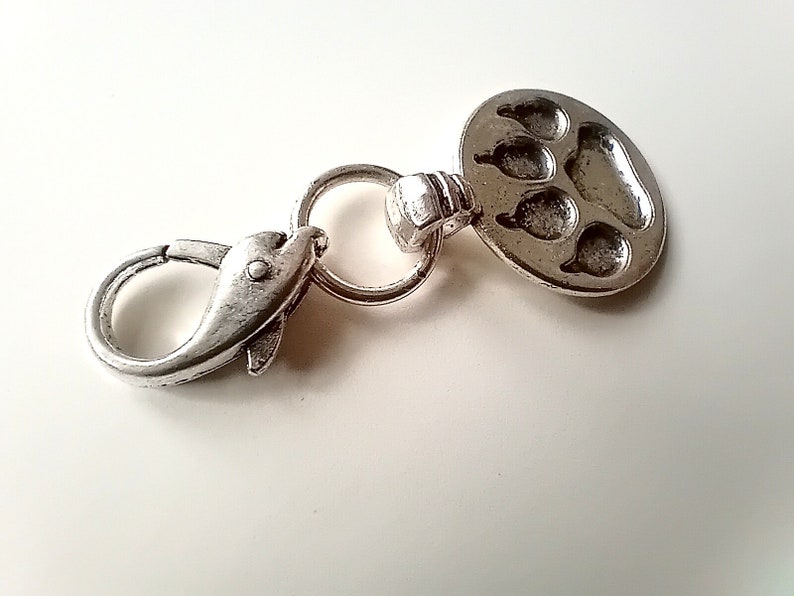 Paw print / carabiner charm image 9