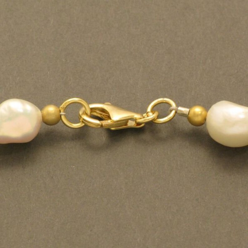 Pearl Necklace Baroque white Pearl image 3