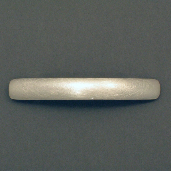 Barrette d'argent convexe