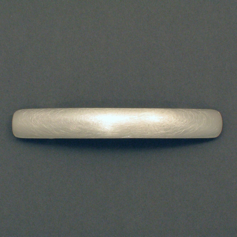 Silver Barrette, convex image 1