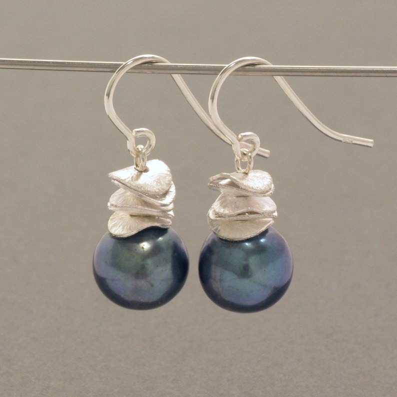 Темные жемчужные серьги с серебром 0 — изображение