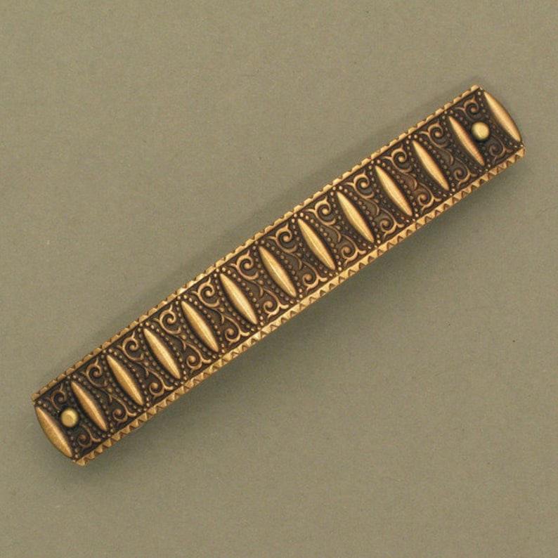 Ornamented Vintage Hair Clip image 3