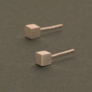 Cubed Silver Ear Studs image 3