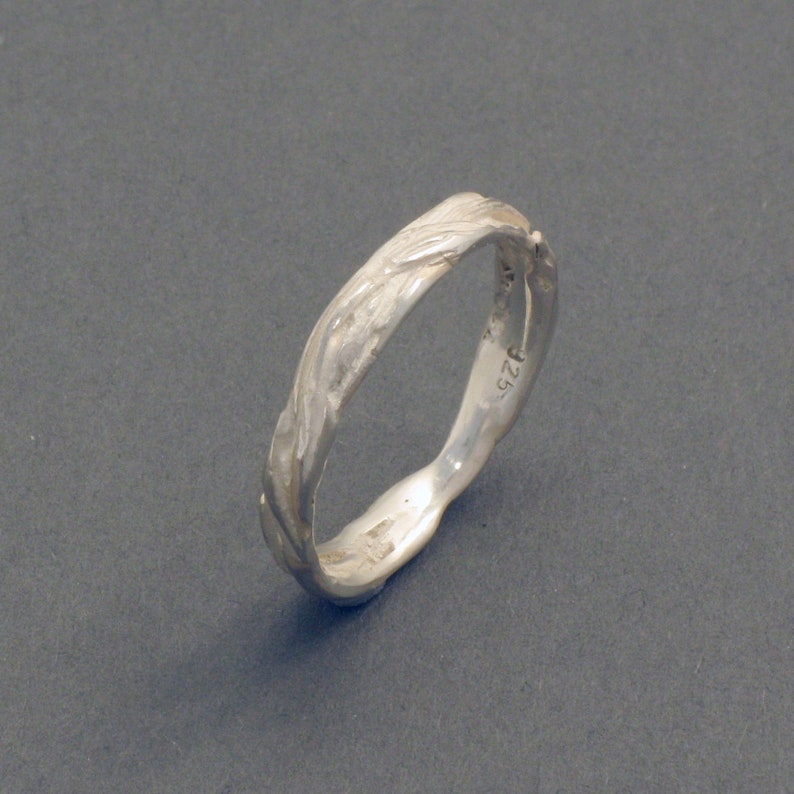 fine grass ring image 1