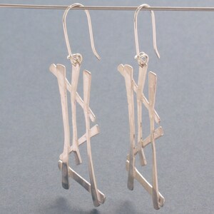 Lattice Untarnished Silver Earrings image 2