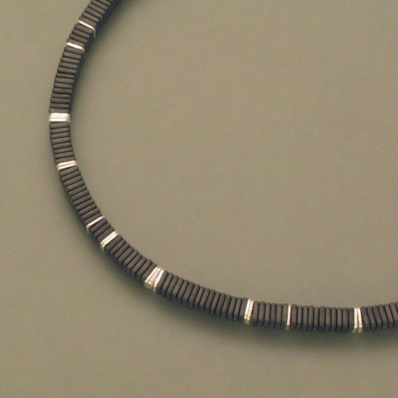 Collier Bohème Plaqué Argent Avec Hématite - Longueur 46-50cm - Style Ethnique Romantique