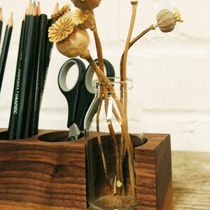 Pen holder with vase and card holder in nut image 3