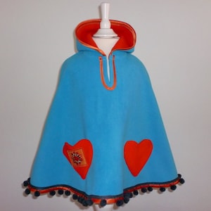 Children&#39;s Poncho 98/104, No. 8