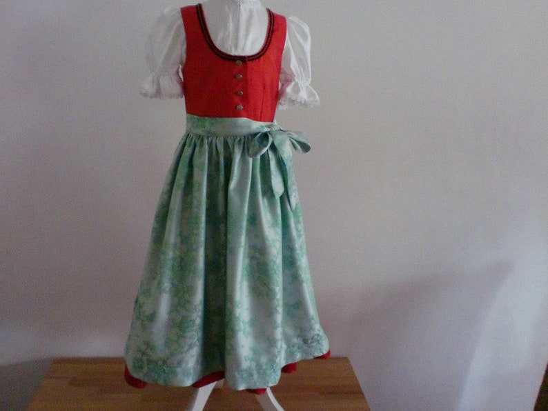 Kinderdirndl,Gr. 128 Nr.83 Bild 1