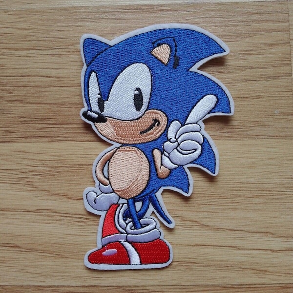 Sonic The Hedgehog Iron On Patch Sew On Embroidered Badge Sega Gaming 30th Anniversary Applique Crafts