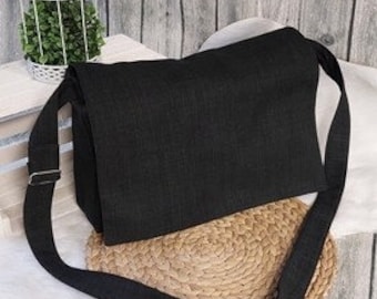 Shoulder bag (color example black) made of padded canvas in 36 different colors