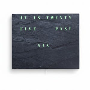 Bausatz WordClock Jupiter Dark Slate - Wortuhr in ENGLISCH - Wortuhr zum Selberbauen -  LED-Wanduhr für Bastler und Heimwerker