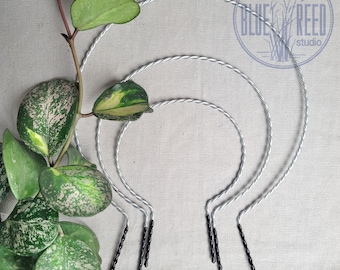 Set of 3, round trellises for indoor house plants, hoyas, vining plants, plant support, sturdy hoop trellises