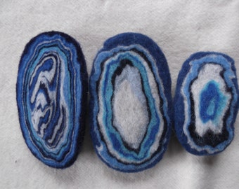 Haarspangen mit Filzscheibe, marmoriert, Blautöne in verschiedenen Größen