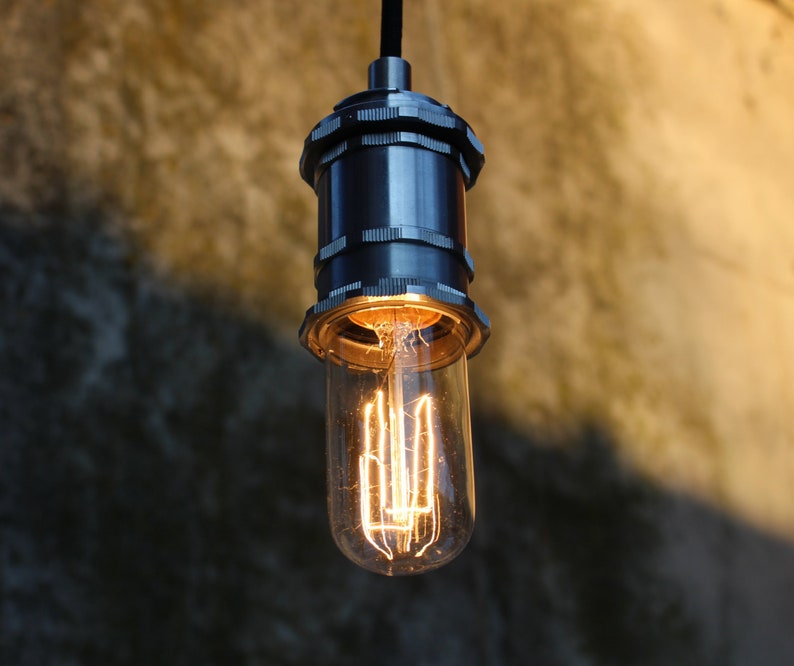 EXA pendant lamp made of camera rings, perfect for your wedding arches with lights