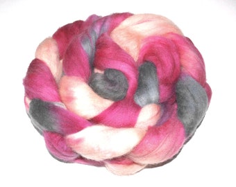 Roving hand-dyed for spinning and felting 100% wool, 110g, for your individual wool or felting work