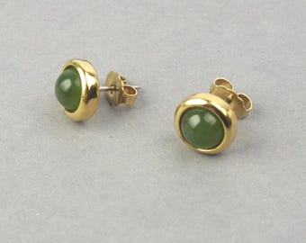 small AVON vintage ladies earrings gold with green gemstone, fashion jewelry stud earrings, gift for women, birthday gift for her