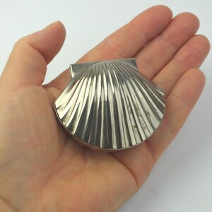 vintage shell jewelry box - silver-plated pill box - gift for her - birthday gift for women