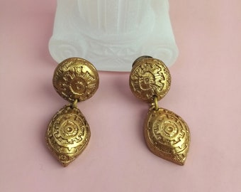 vintage ear clips matt gold, light hanging earrings, old costume jewelry, earrings, gift for girlfriend/sister