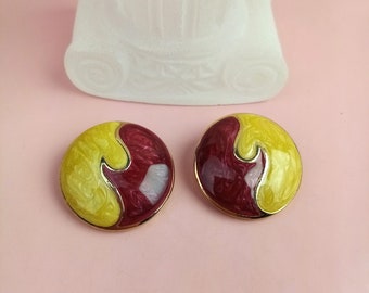 larger vintage ear clips with enamel yellow/red, round gold earrings, ladies fashion jewellery, clips, gift for women