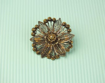 ヴィンテージ＊ブローチ　フィリグリー②　フラワー　シルバー　アンティーク アンティーク 800 シルバー フラワー ブローチ 繊細な金メッキ - 古い