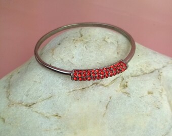 large vintage bangle silver/red with rhinestones, older costume jewellery, bangle, bracelet, gift for girlfriend/sister/mother