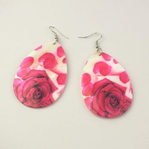 Large vintage ladies earrings hanging roses on mother of pearl, shell drop earrings, fashion jewelry earrings, birthday gift for women